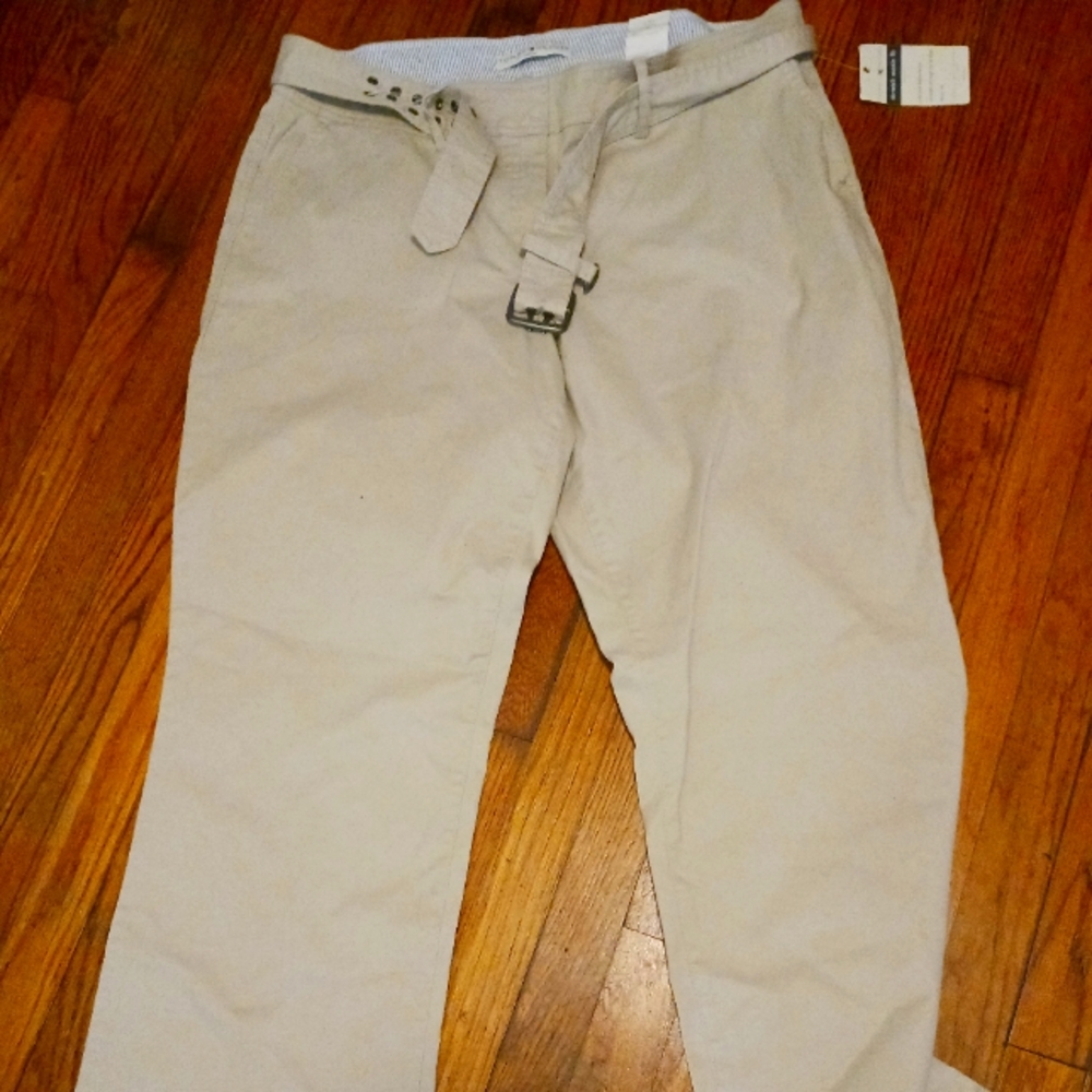 Tommy Hilfifer Stretch Austin fit pants.
